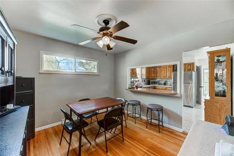 8909 Comstock Dr, Saint Louis, MO 63132 photo 5