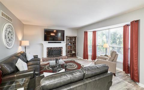 16738 Kingstowne Estates Dr, Wildwood, MO 63011 photo 11