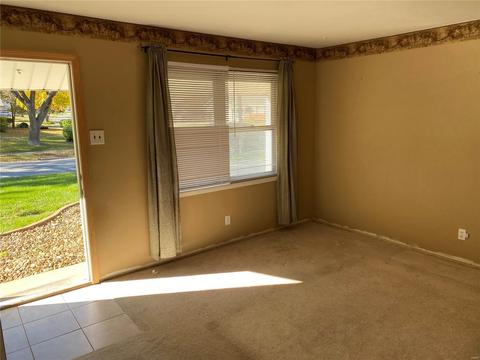 304 Saint Matthew Ave, O'fallon, MO 63366 photo 4