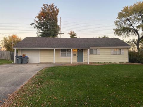 304 Saint Matthew Ave, O'fallon, MO 63366 photo 1