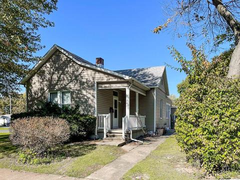 201 E 6th North St, Mount Olive, IL 62069 photo 1