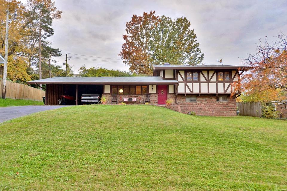 93 Pebblebrook, Saint Louis, MO 63146 40 Photos MLS 21080641 Movoto