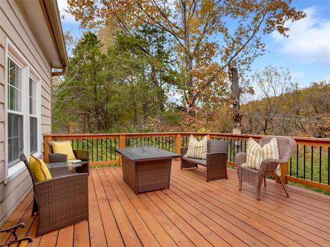 402 Bluff Meadows Ct, Ellisville, MO 63021 photo 32