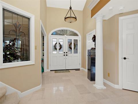 402 Bluff Meadows Ct, Ellisville, MO 63021 photo 5