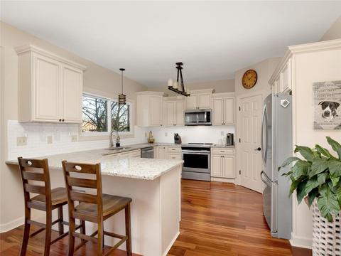 402 Bluff Meadows Ct, Ellisville, MO 63021 photo 13