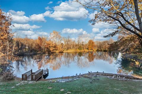 257 Old Stone Ct, O'fallon, MO 63368 photo 4
