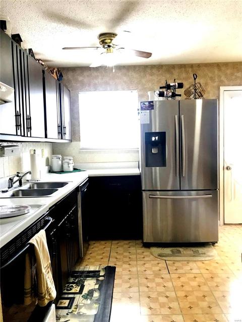 10 Chip Dr, O'fallon, MO 63366 photo 12