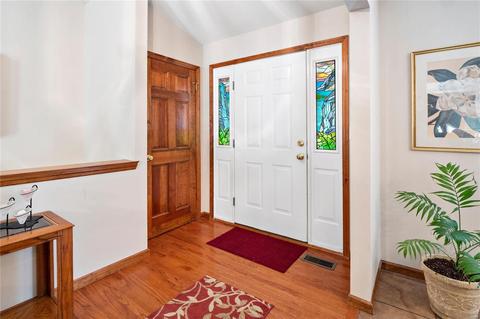 748 Longfellow Cir, O'fallon, MO 63366 photo 3