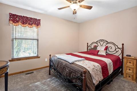 748 Longfellow Cir, O'fallon, MO 63366 photo 23