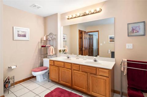 748 Longfellow Cir, O'fallon, MO 63366 photo 21