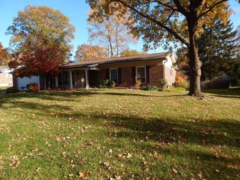 408 Andover Ln, Ballwin, MO 63011 photo 4