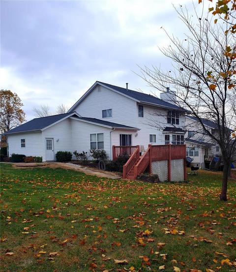 2 Forest Pine Ct, O'fallon, MO 63368 photo 3