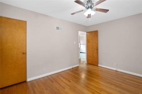 7504 Marillac Dr, Saint Louis, MO 63121 photo 8