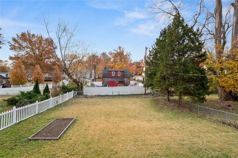 7504 Marillac Dr, Saint Louis, MO 63121 photo 22