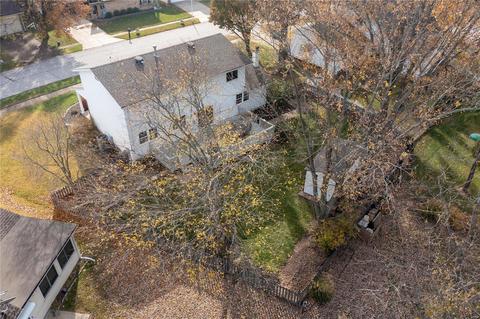 815 Pine Village Ct, Ballwin, MO 63021 photo 27