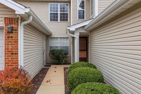826 Woodside Trails Dr, Ballwin, MO 63021 photo 4