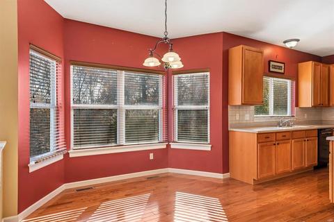 630 Legends Bluffs Ct, Eureka, MO 63025 photo 21