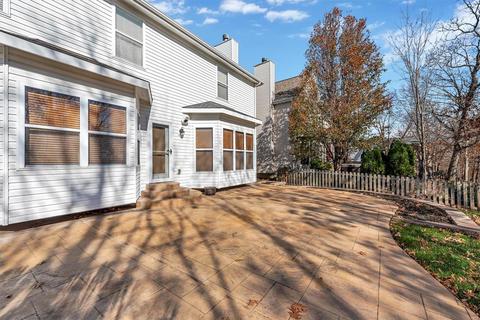 630 Legends Bluffs Ct, Eureka, MO 63025 photo 9