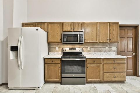 1248 Arbor Bluff Cir, Ballwin, MO 63021 photo 18
