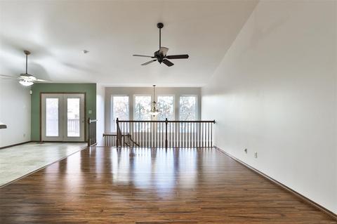 1248 Arbor Bluff Cir, Ballwin, MO 63021 photo 9