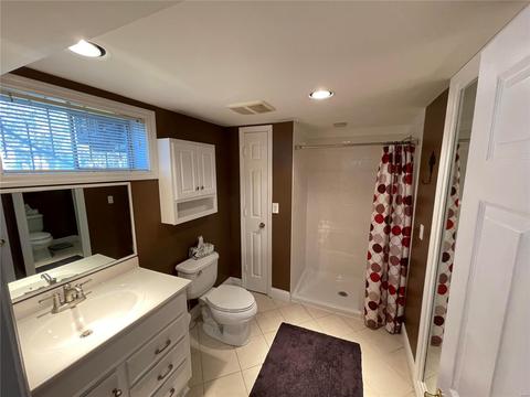 236 Valleyoak Ct, Ballwin, MO 63021 photo 20