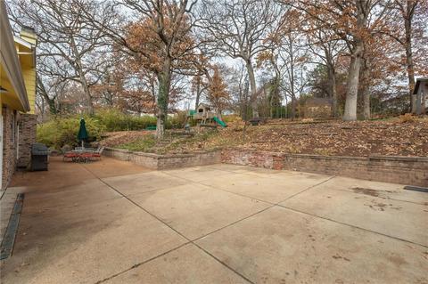 10 Forrester Dr, Manchester, MO 63011 photo 32