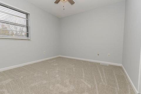 252 Glandore #C, Ballwin, MO 63021 photo 10