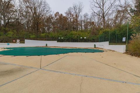 252 Glandore #C, Ballwin, MO 63021 photo 33