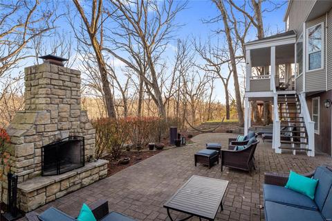 736 Arbor Ridge Ct, Ballwin, MO 63021 photo 3