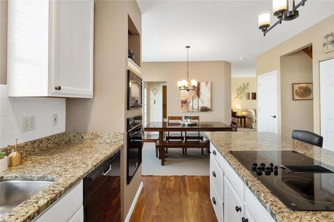 736 Arbor Ridge Ct, Ballwin, MO 63021 photo 7