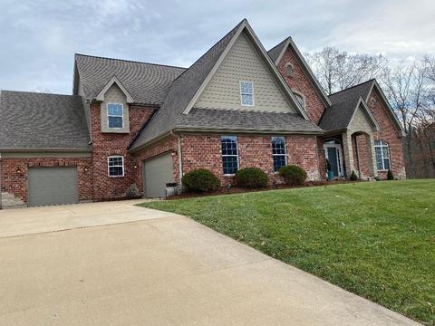 998 Stone Spring Dr, Eureka, MO 63025 photo 2