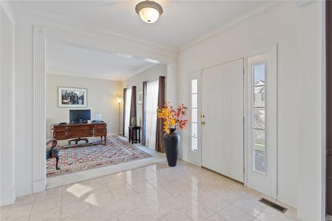 982 Midpoint Dr, O'fallon, MO 63366 photo 9