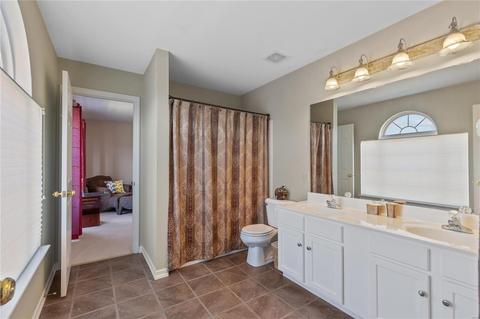 982 Midpoint Dr, O'fallon, MO 63366 photo 32