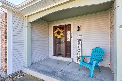 336 Westbrook Dr, O'fallon, MO 63366 photo 2