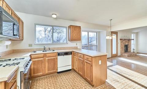 336 Westbrook Dr, O'fallon, MO 63366 photo 10