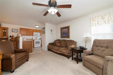 3203 Spring Creek Ln, O'fallon, MO 63368 photo 10