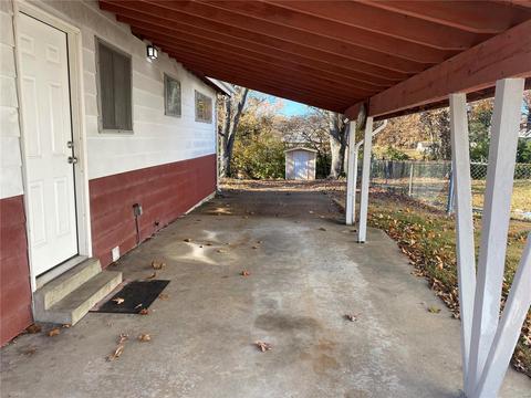 345 Sulphur Spring Rd, Manchester, MO 63021 photo 2