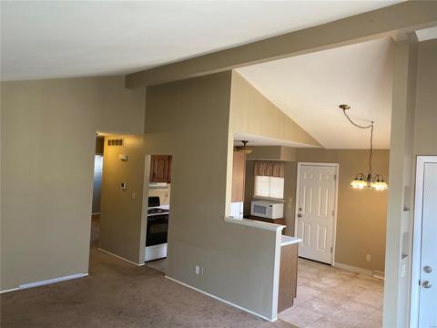 345 Sulphur Spring Rd, Manchester, MO 63021 photo 3