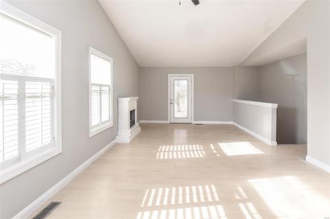 1051 Whitegate, O'fallon, MO 63366 photo 6