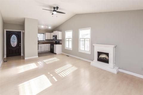 1051 Whitegate, O'fallon, MO 63366 photo 3