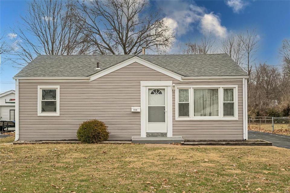 4540 Ashby Dr, Saint Ann, MO 63074 42 Photos MLS 21084071 Movoto