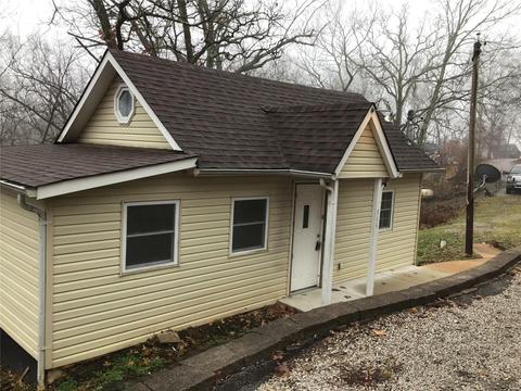 315 Crest Dr, Ballwin, MO 63021 photo 1