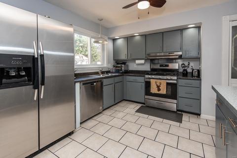 406 Coventry Ln, Manchester, MO 63021 photo 5