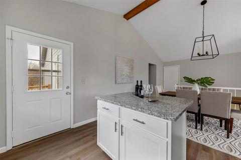 210 Surrey Ct, O'fallon, MO 63366 photo 16