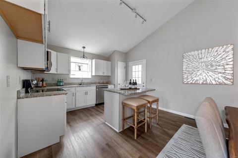 210 Surrey Ct, O'fallon, MO 63366 photo 11