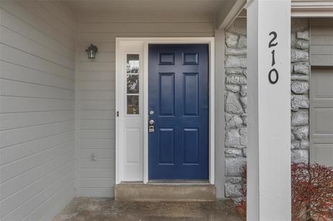 210 Surrey Ct, O'fallon, MO 63366 photo 3