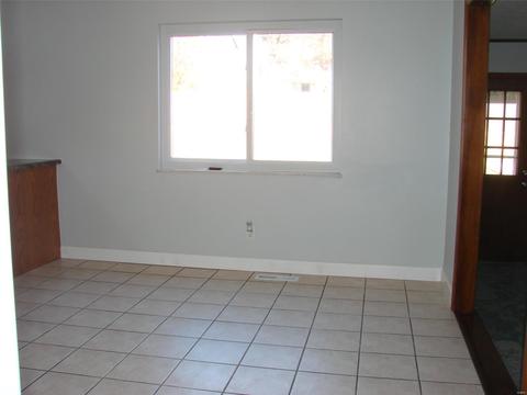 207 Bermuda Dr, O'fallon, MO 63366 photo 8
