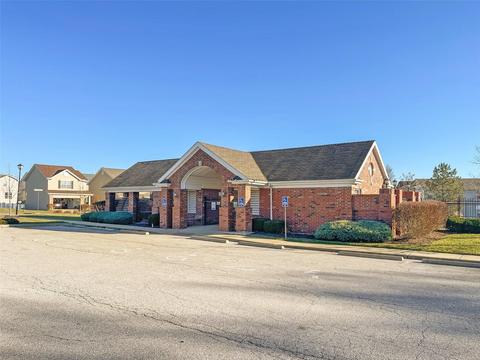 210 Spring Borough Dr, O'fallon, MO 63368 photo 27
