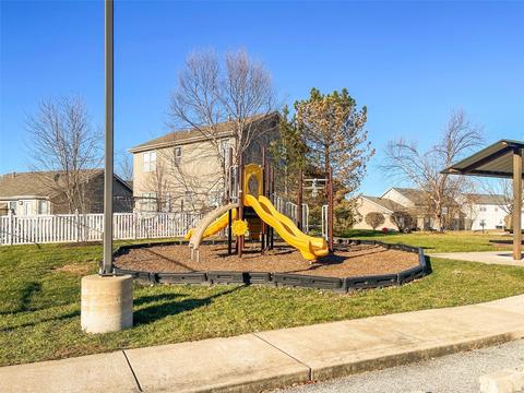 210 Spring Borough Dr, O'fallon, MO 63368 photo 26