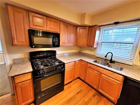5301 Kirkland Dr, Saint Louis, MO 63121 photo 9